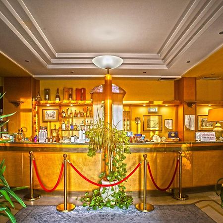 Hotel Lory & Ristorante Ferraro Celano Dış mekan fotoğraf
