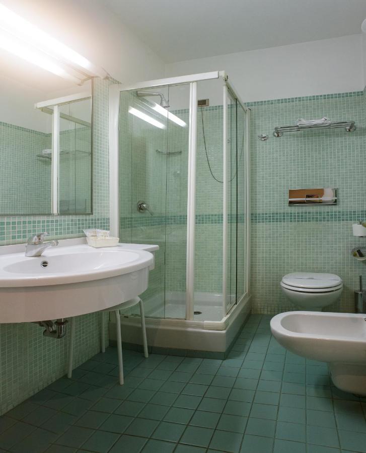 Hotel Lory & Ristorante Ferraro Celano Dış mekan fotoğraf