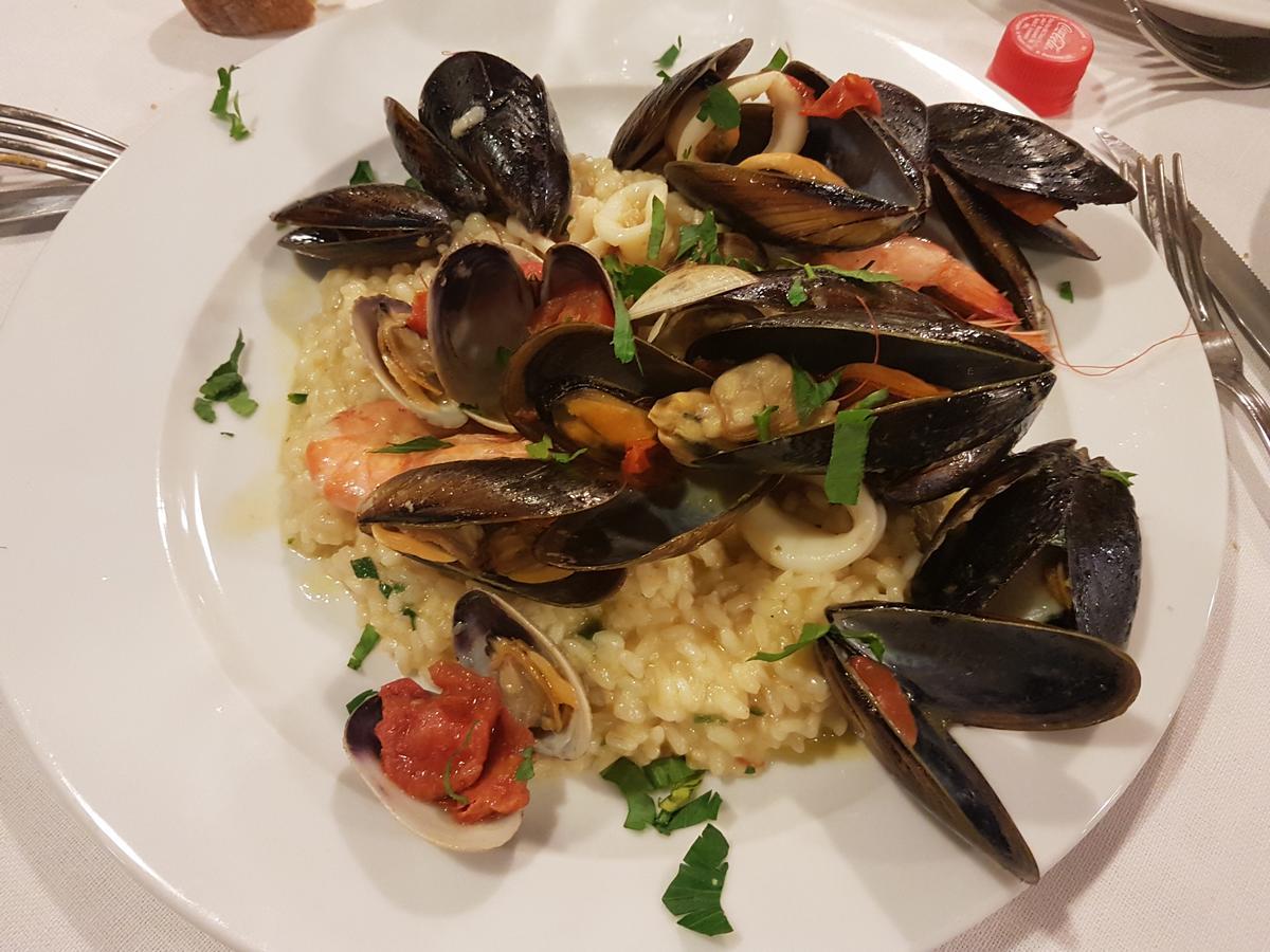 Hotel Lory & Ristorante Ferraro Celano Dış mekan fotoğraf