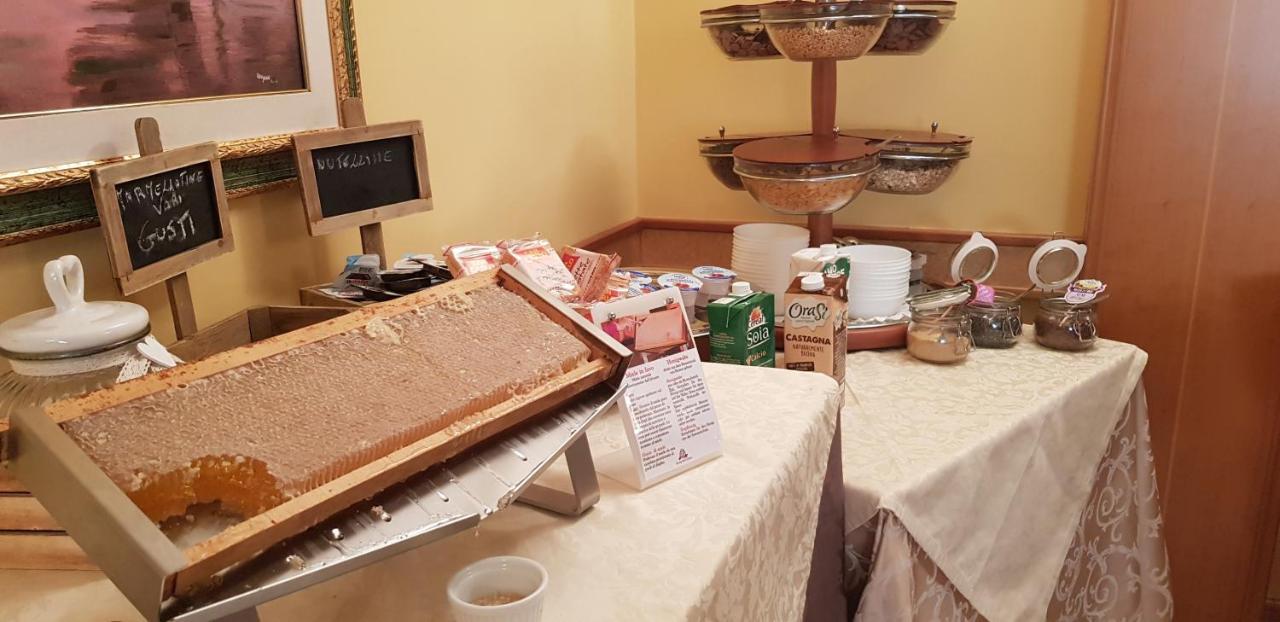 Hotel Lory & Ristorante Ferraro Celano Dış mekan fotoğraf